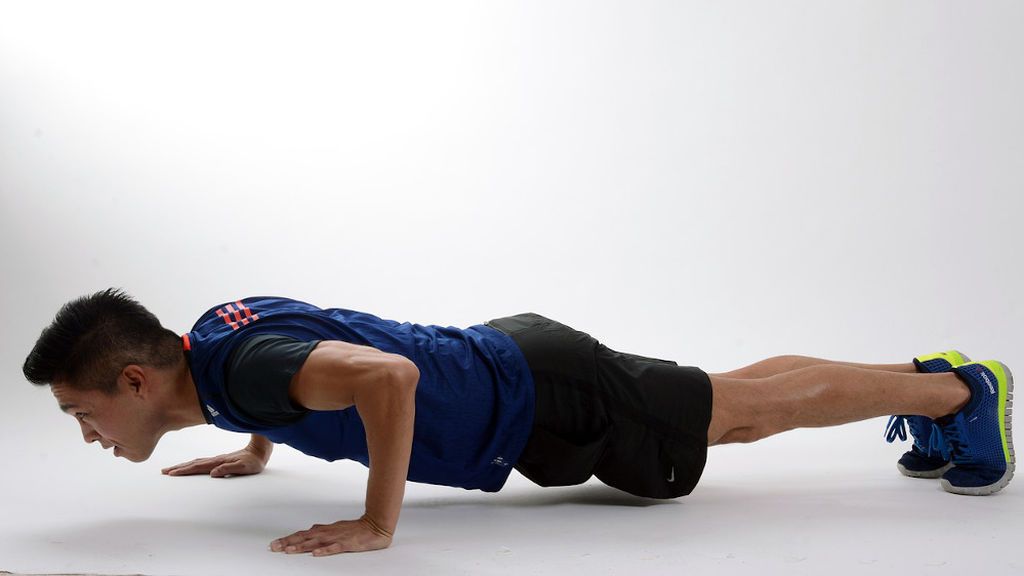 Burpees: la alternativa perfecta para quemar calorías si te da pereza ir al gimnasio Burpees: la alternativa perfecta para quemar calorías si te da pereza ir al gimnasio