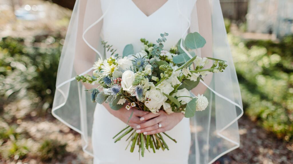 Tipos de tul para los vestidos de novia: desde el algodón a la seda estos son los que tienen que estar en tu radar Tipos de tul para los vestidos de novia: desde el algodón a la seda estos son los que tienen que estar en tu radar