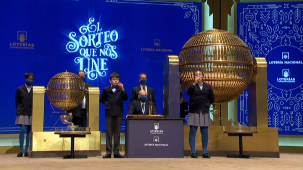 92.052 primer quinto premio de l a Lotería de Navidad