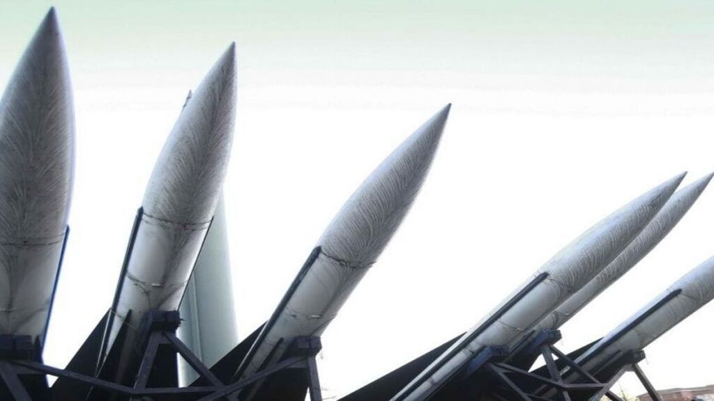 Países que disponen de armas nucleares, cuántas tiene cada uno y cuándo se han utilizado