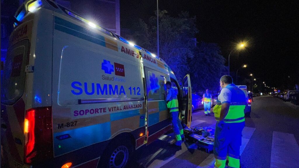 Un bebé cae por la ventana de un cuarto piso en Móstoles y está muy grave