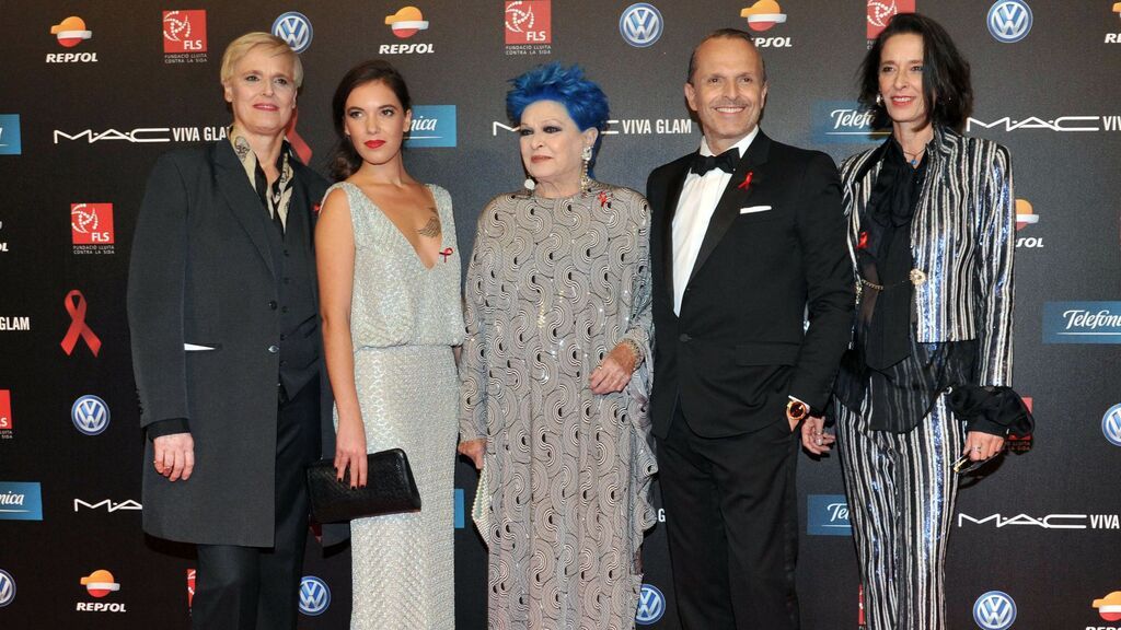 Todos los miembros del clan Bosé-Dominguín: de Miguel y Paola Bosé a Palito Dominguín.