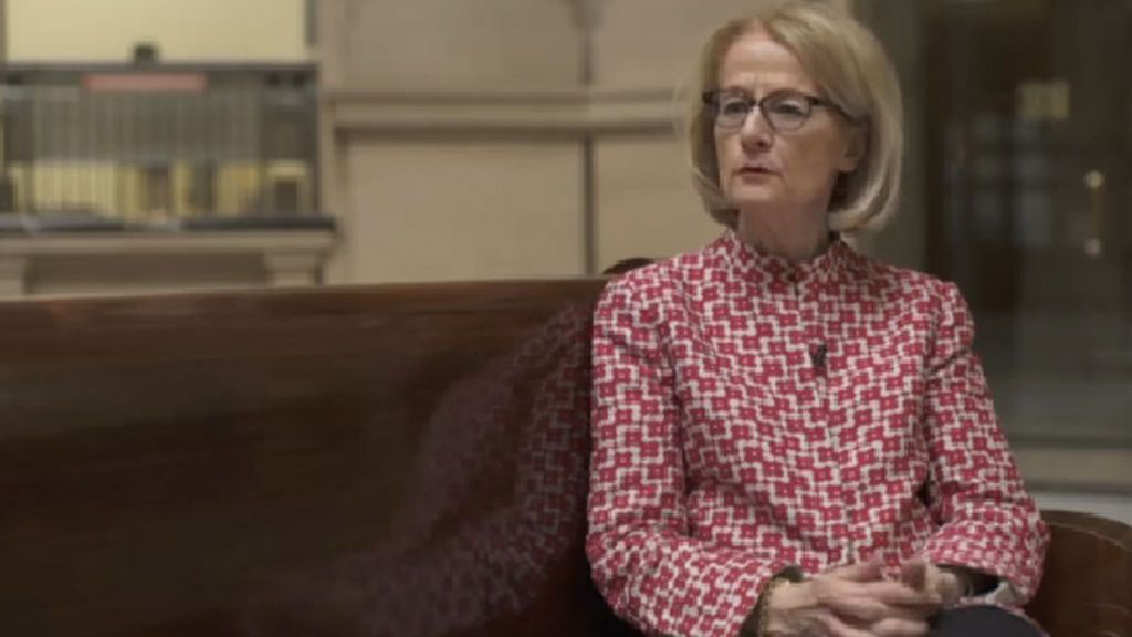 Danièle Nouy, supervisora de los bancos europeos: "El Popular hizo demasiado poco y demasiado tarde"