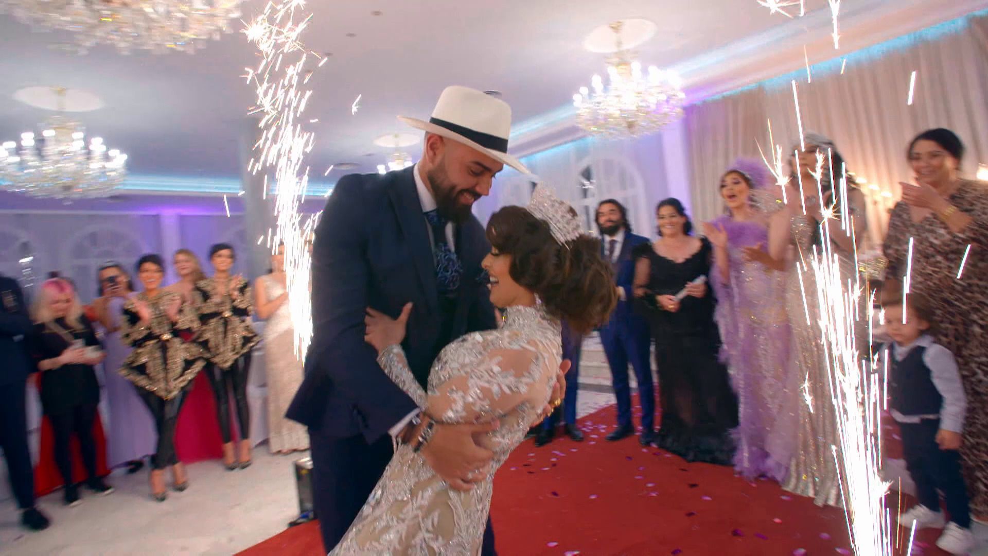 La Rebe y Jose sorprenden a todos sus invitados bailando la canción de ‘La bella y la bestia’