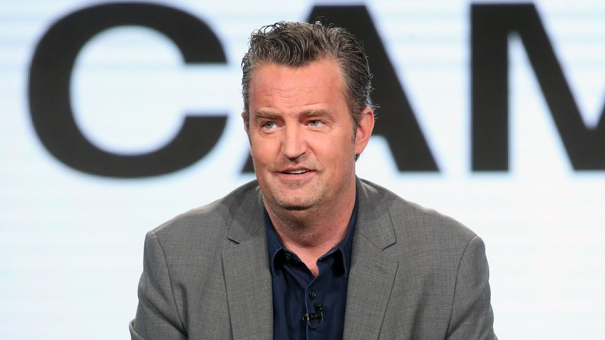 Matthew Perry, Chandler Bing de Friends, apunto de morir por su adicción al alcohol y las drogas: "tenía un 2% de posibilidades de vivir” Matthew Perry, Chandler Bing de Friends, apunto de morir por su adicción al alcohol y las drogas: "tenía un 2% de posibilidades de vivir”