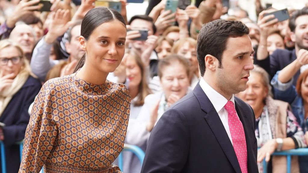 El look de Victoria Federica en la boda de José Luis Martínez-Almeida y Teresa Urquijo, al detalle (Imagen: Cordon Press)