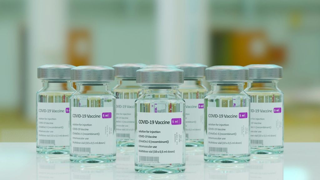 Las vacunas contra el coronavirus pueden tener efectos secundarios graves