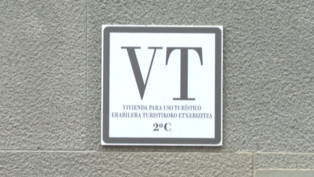 Las viviendas turísticas se reparten por Gipuzkoa tras suspenderse las licencias en Donostia