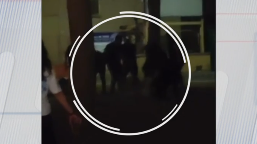La pelea fuera de la discoteca