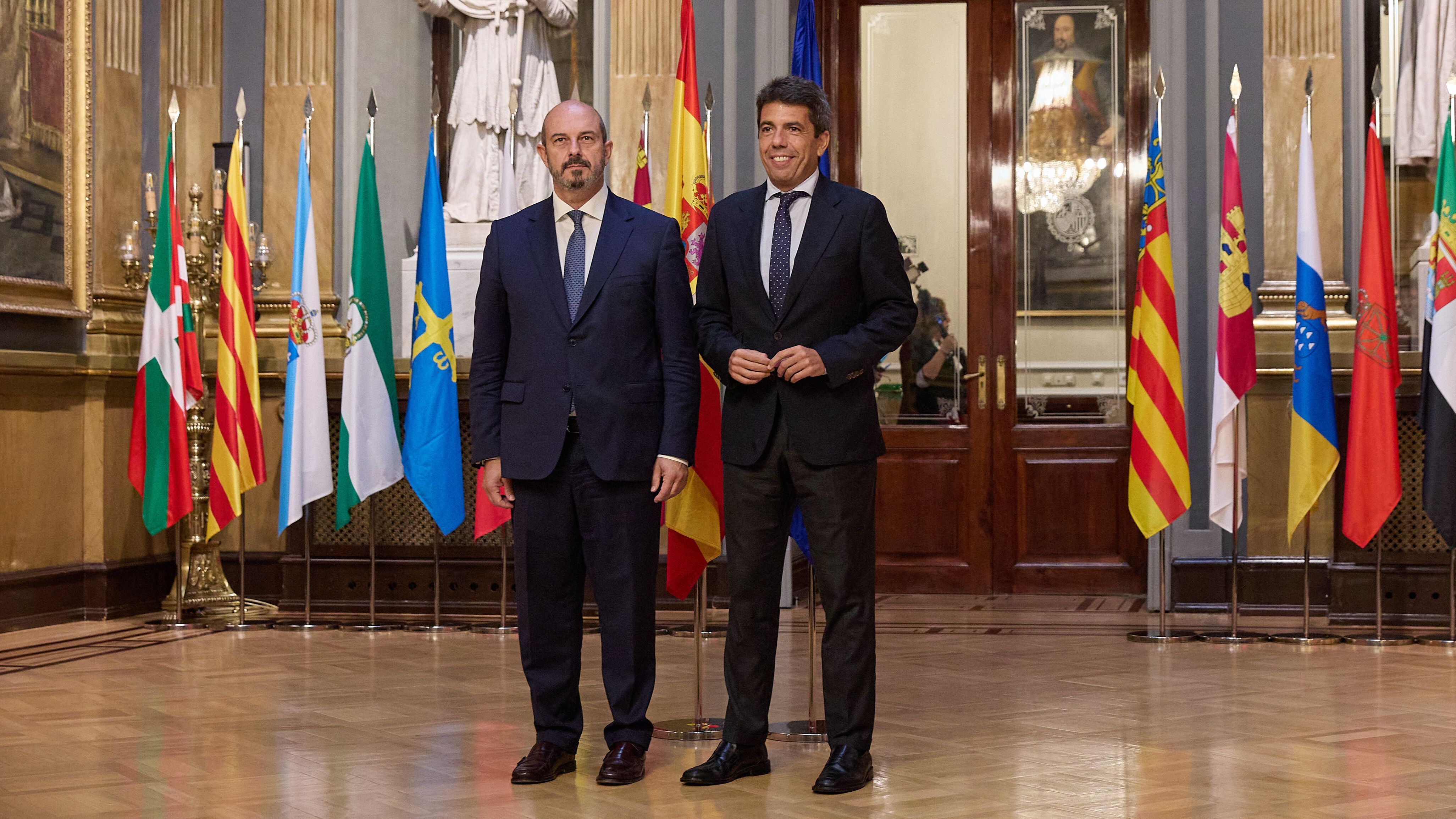El presidente del Senado, Pedro Rollán y el presidente de la Comunidad Valenciana, Carlos Mazón