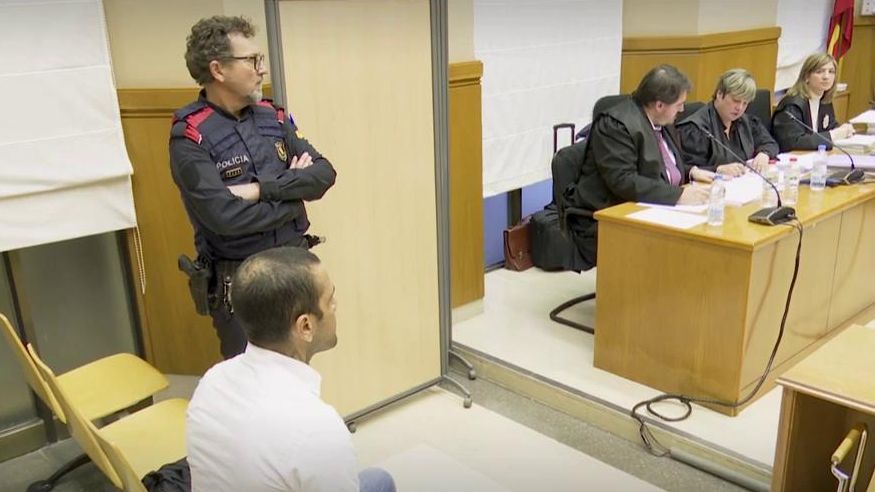 El exjugador, Dani Alves, durante el juicio.