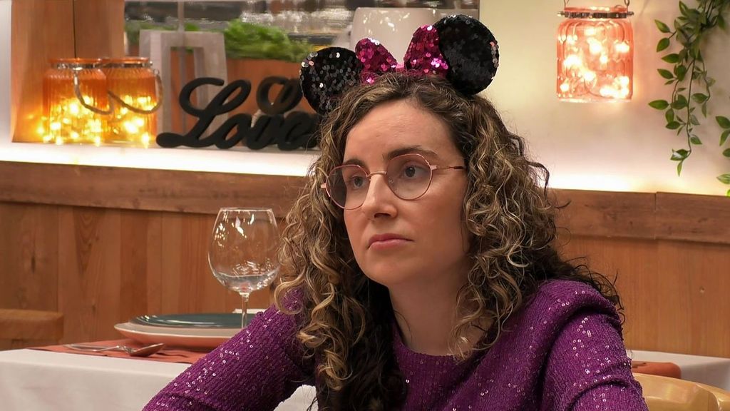 Dos solteros hablan sobre el bullying en ‘First Dates’: “Ojalá los jóvenes de hoy aprendieran de las personas que somos diferentes”