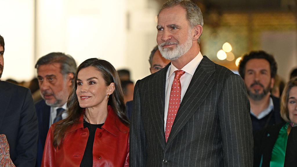 EuropaPress 6560394 reyes don felipe dona letizia acompanados presidenta comunidad madrid