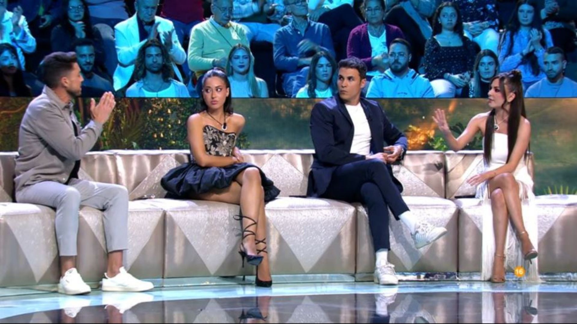 Alexia Rivas, tajante con Carlos Calderón, marido de Laura Cuevas: "Lo que le hiciste es lo más cruel que he visto en televisión" Supervivientes 2025 Conexión Honduras Top Vídeos 475