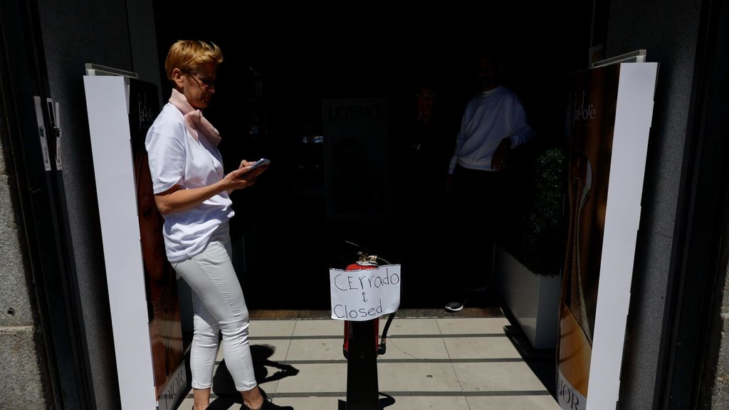 Las imágenes del apagón en España: el Museo del Prado, completamente a oscuras