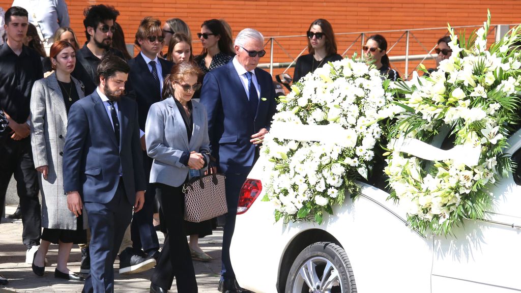 En el entierro de Belén Domínguez.