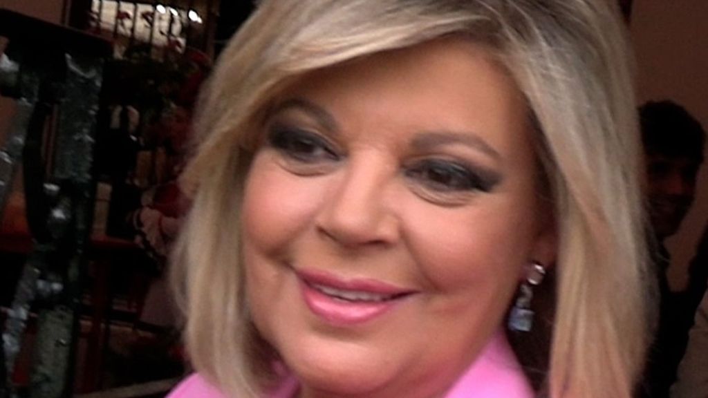 TERELU CAMPOS EN LA FERIA DE ABRIL